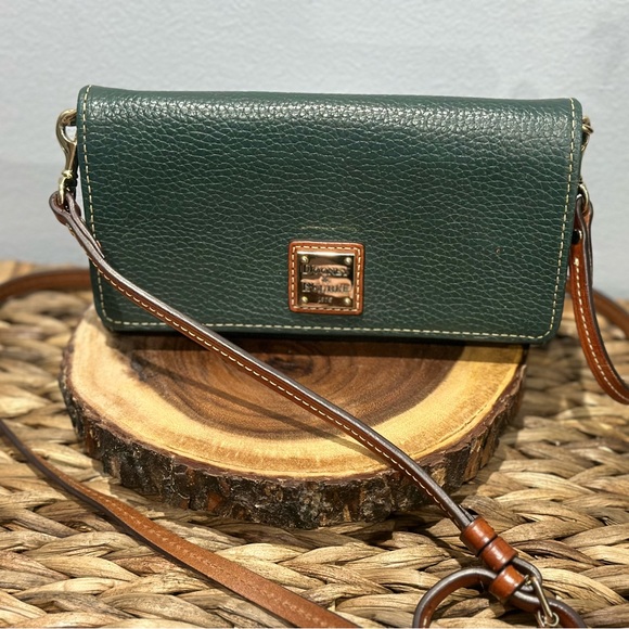 Dooney & Bourke Bags Dooney Bourke Pebbble Milly Crossbody Poshmark